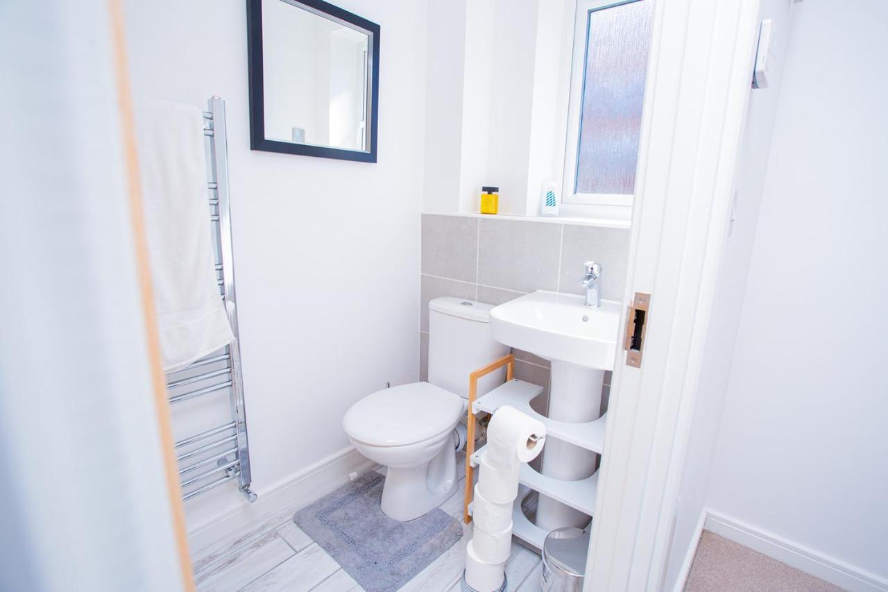Mills Apartment - Two Bedroom En-Suite Apartment Нортгемптон Екстер'єр фото