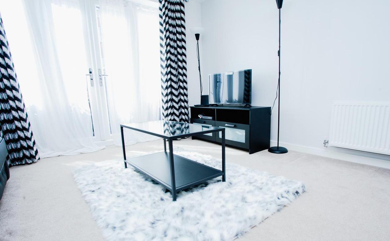 Mills Apartment - Two Bedroom En-Suite Apartment Нортгемптон Екстер'єр фото
